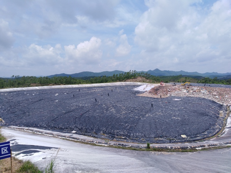 landfill-hdpe-lining.jpg